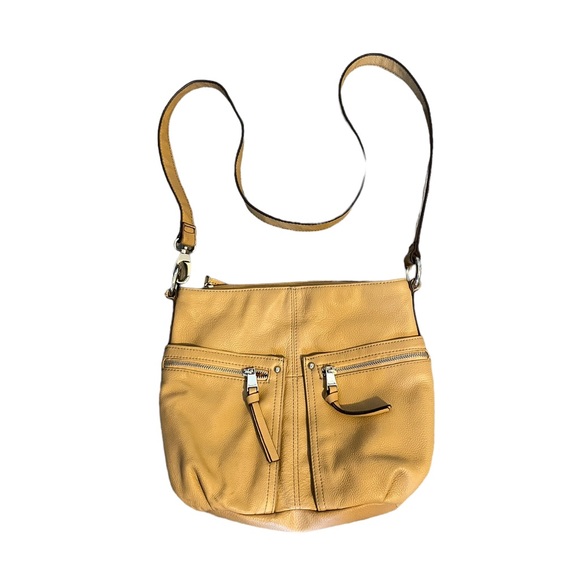 Tignanello Beige Multipocket Soft Pebbled Leather Shoulder Crossbody Bag - Picture 2 of 15